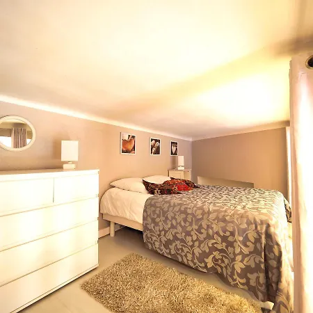 Biarritz's Centre Apartment